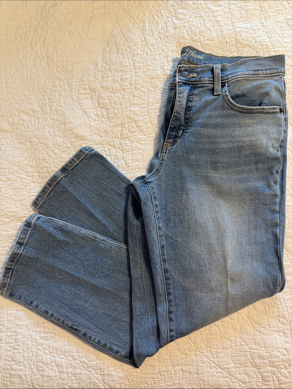Universal Thread girlfriend, crop, size 10